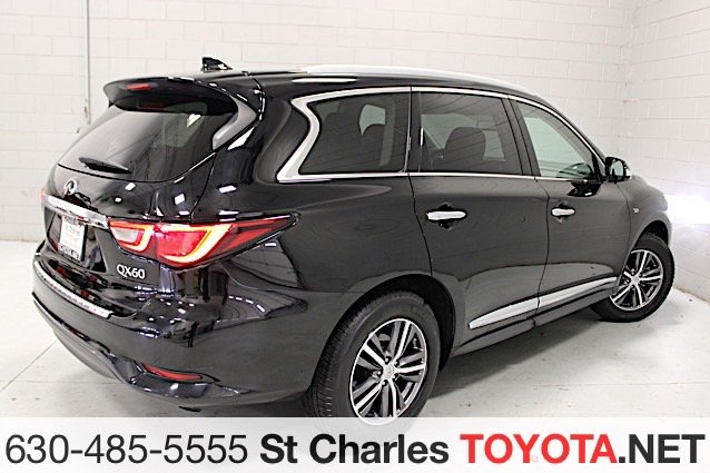 Used 2018 Black INFINITI 60 image 24