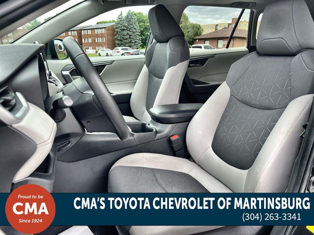 Used 2024 Midnight Black Metallic Toyota XLE image 14