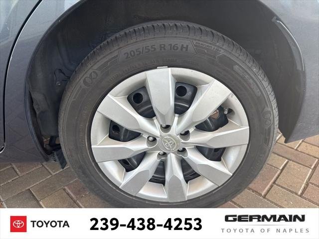 Certified Used 2016 SLATE METALLIC Toyota  image 12