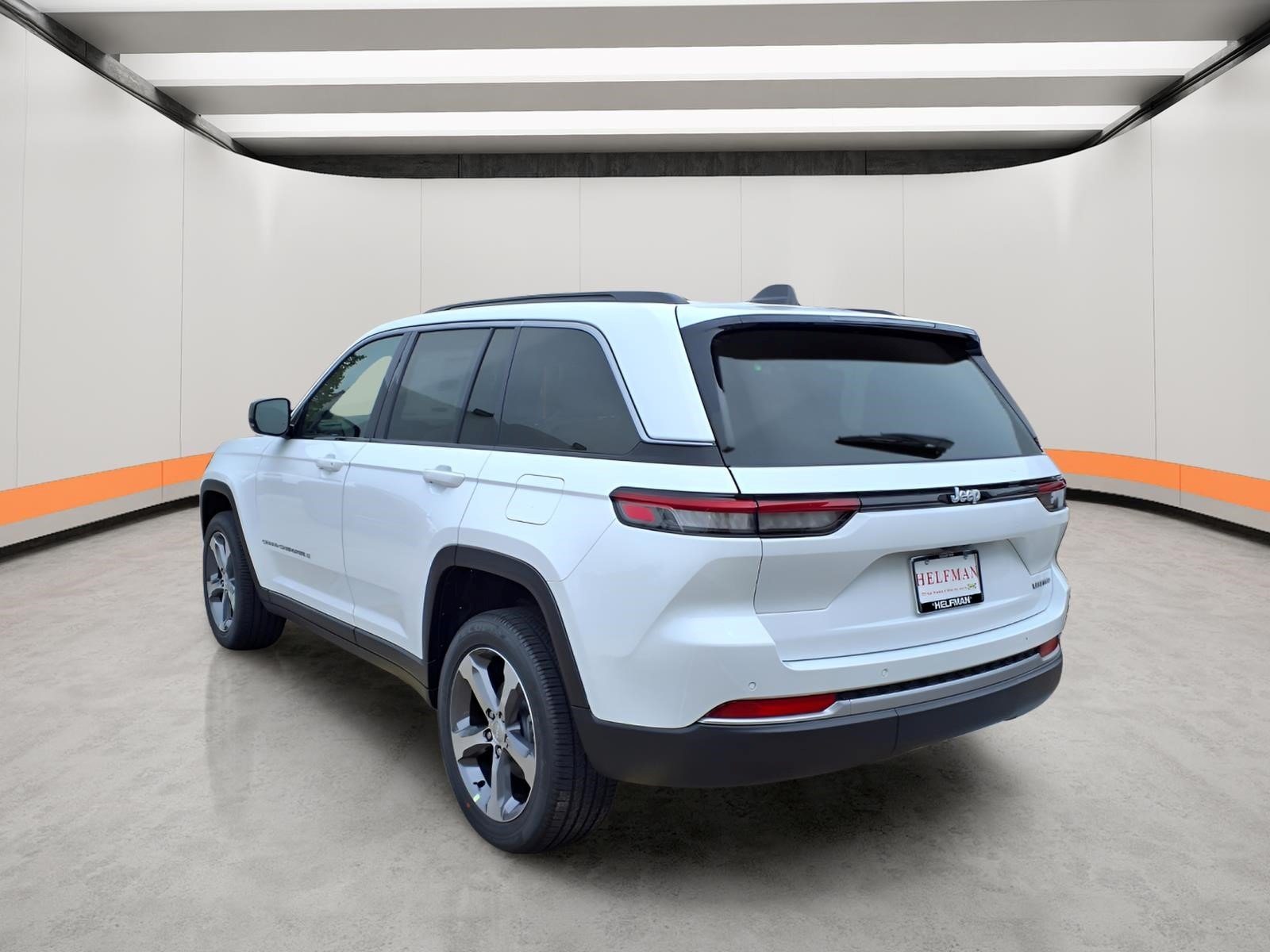 New 2026 Bright White Clear-Coat Exterior Paint Jeep Limited image 4