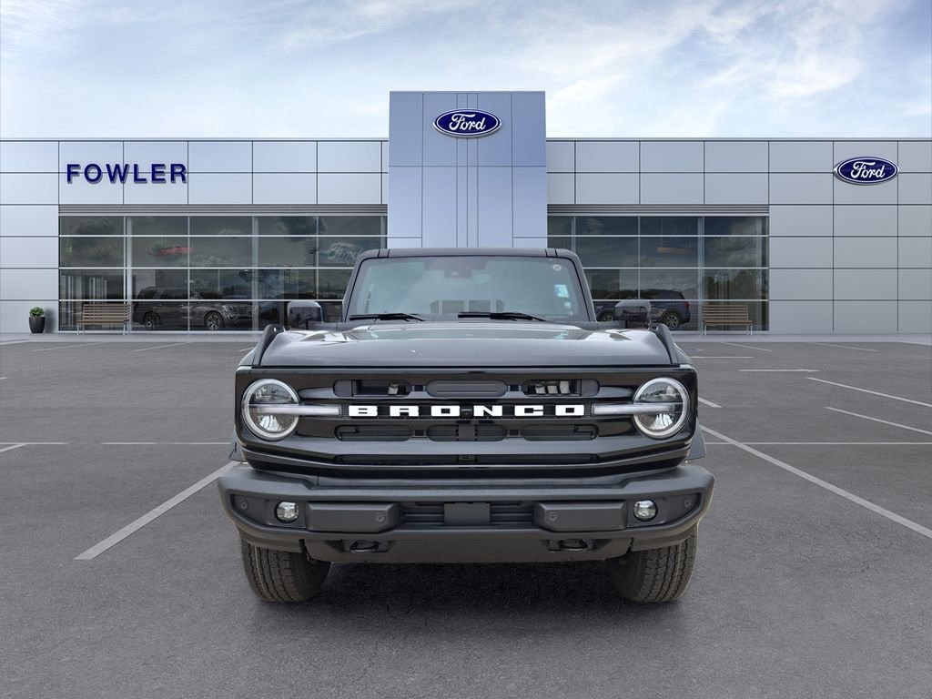 New 2026 Shadow Black Ford Outer Banks® image 2