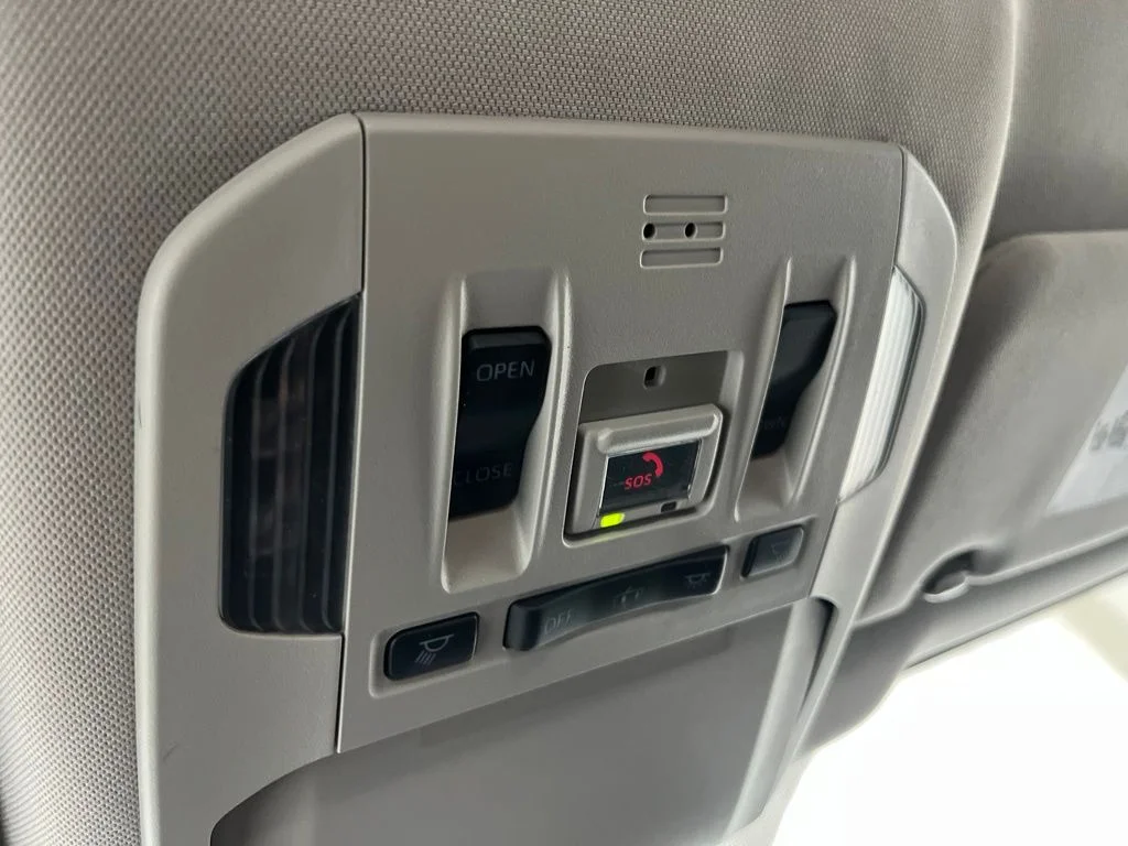 Used 2020 Gray Toyota XLE image 18