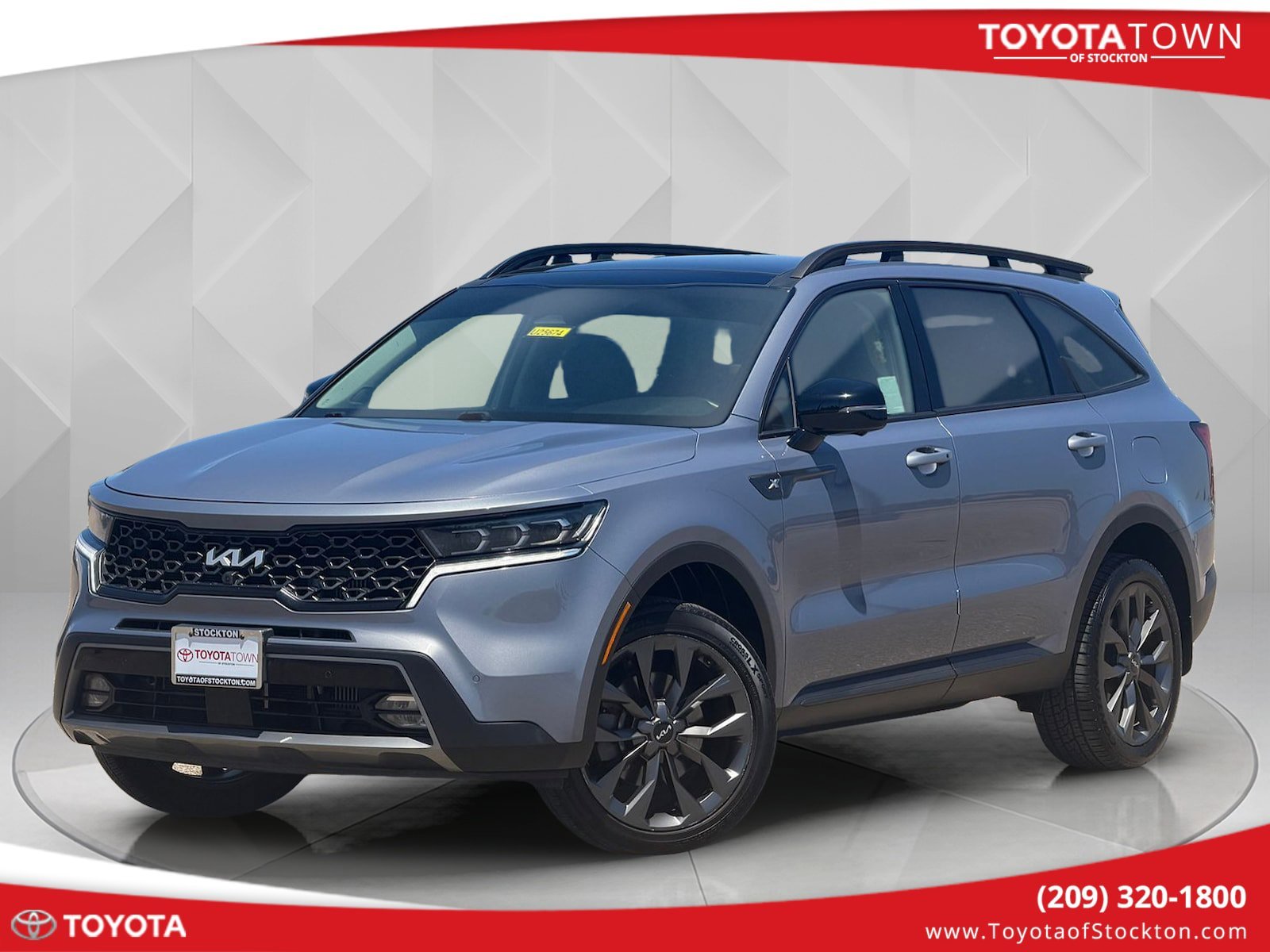 Used 2022 Everlasting Silver Kia X-Line SX Prestige image 1