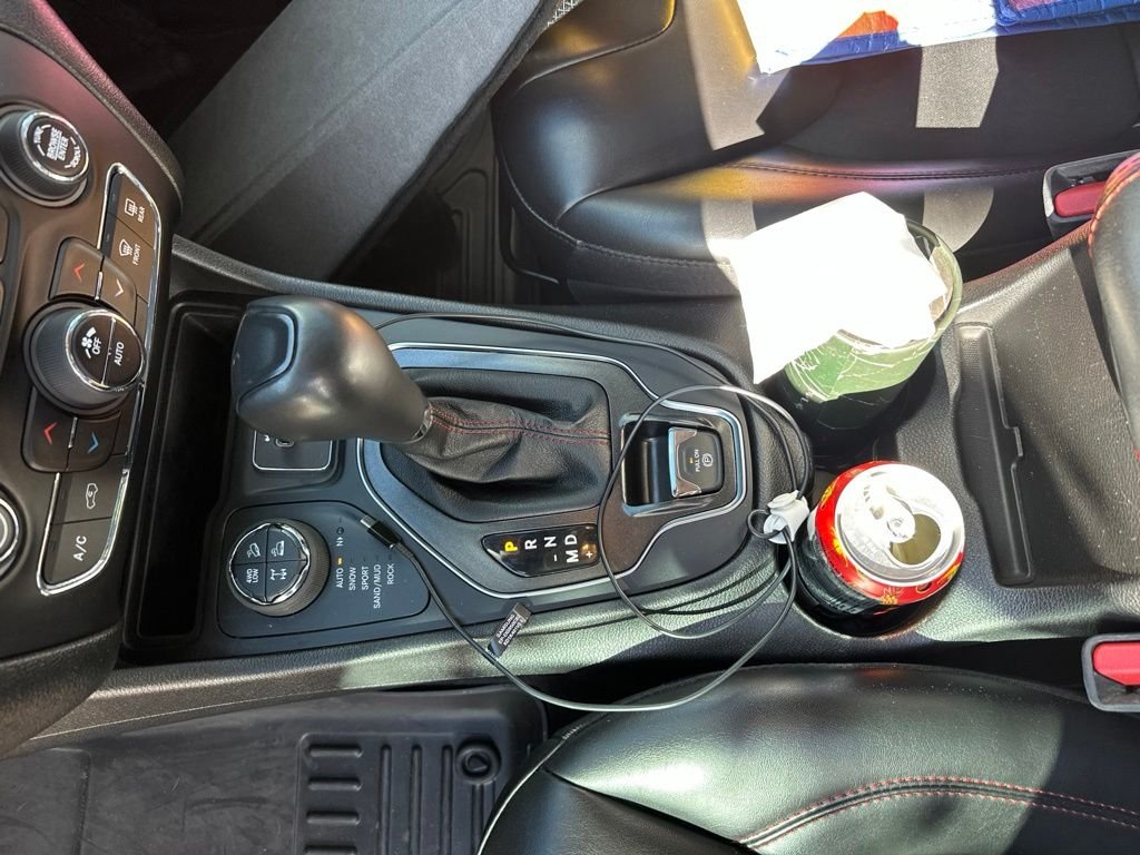 Used 2022 Gray Jeep Trailhawk image 14