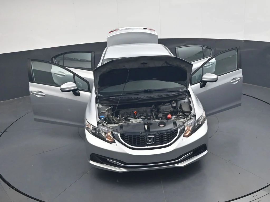 Used 2015 Silver Honda LX image 48