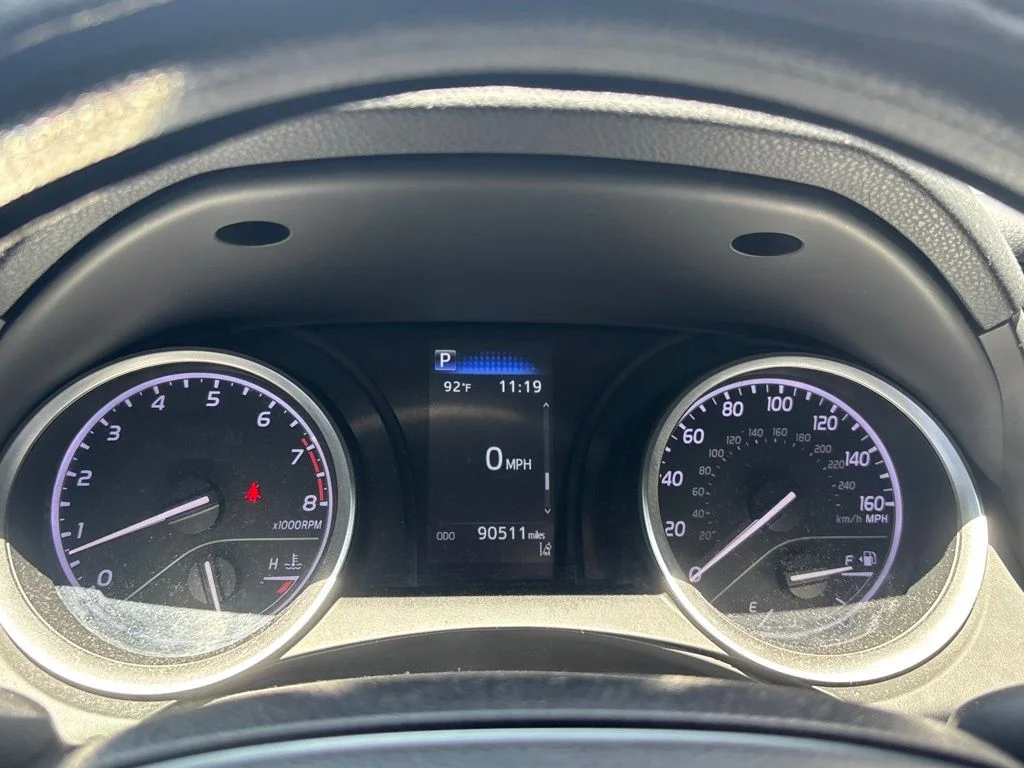 Used 2021 Silver Toyota LE image 21