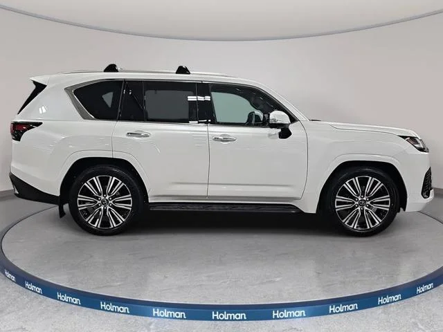 New 2026 Eminent White Pearl Lexus LUXURY image 11