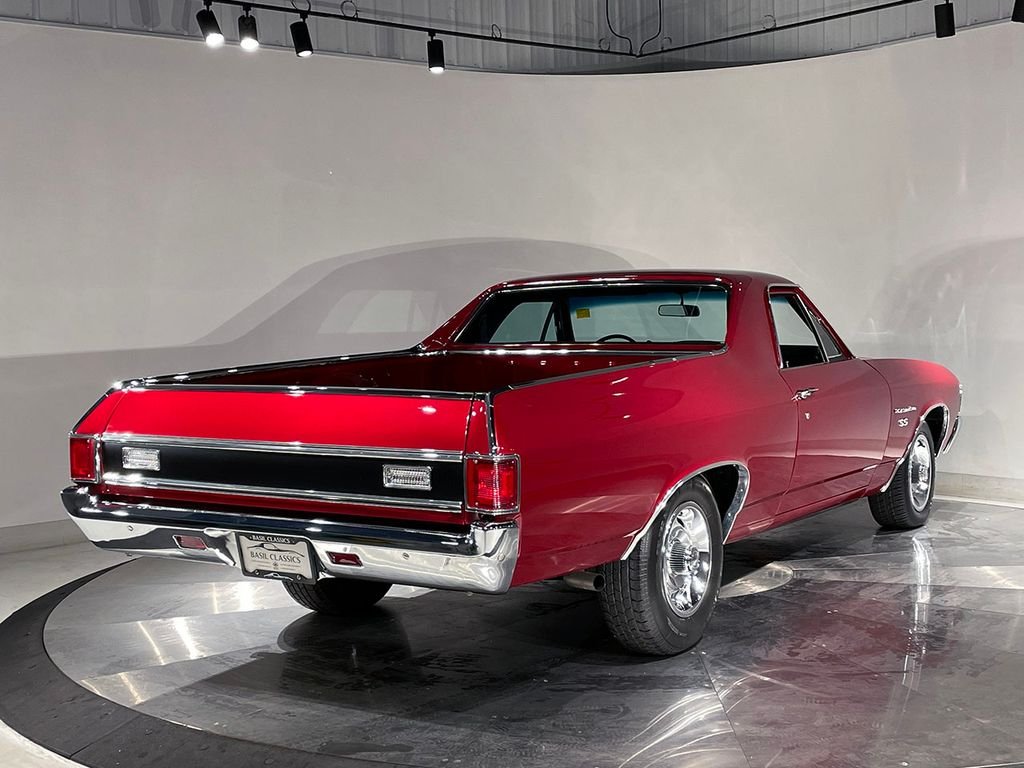 Used 1972 Red Chevrolet  image 5