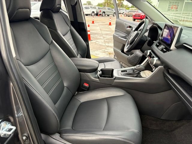 Used 2024 Gray Toyota XLE Premium image 23