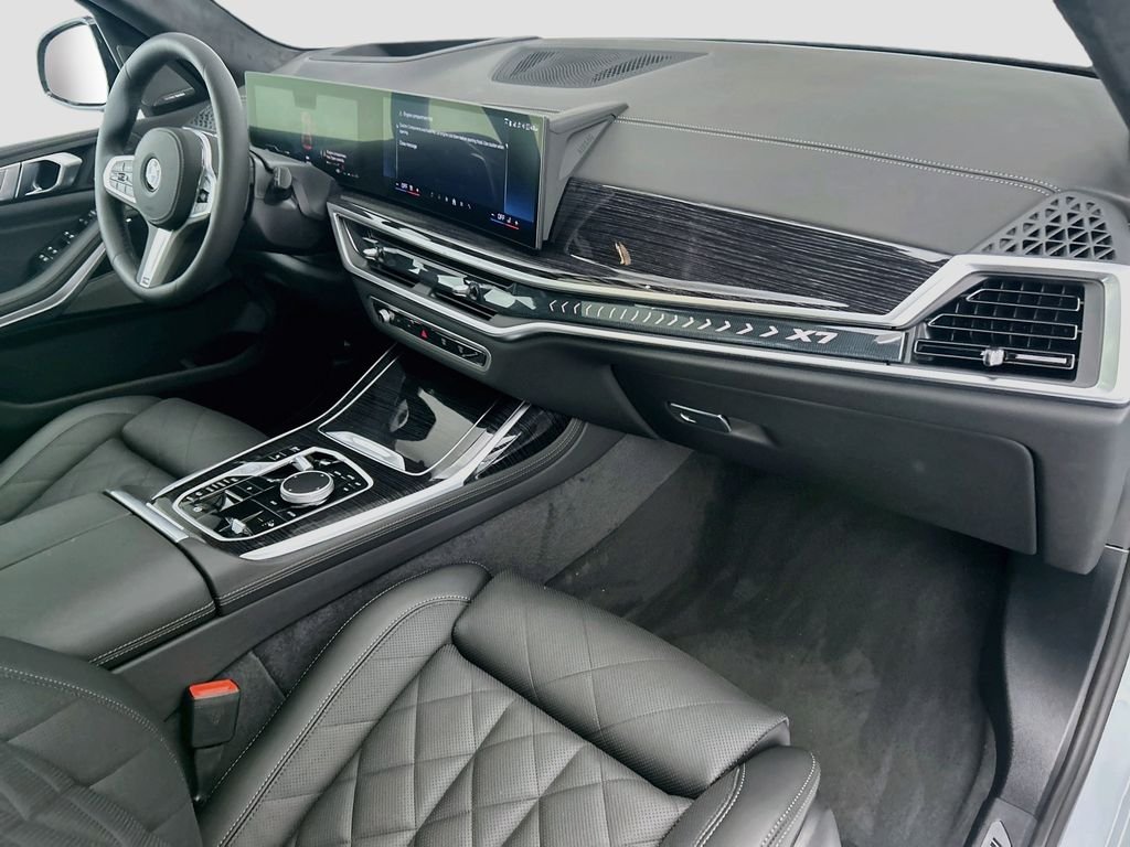 New 2027 Gray Metallic BMW xDrive40i image 16
