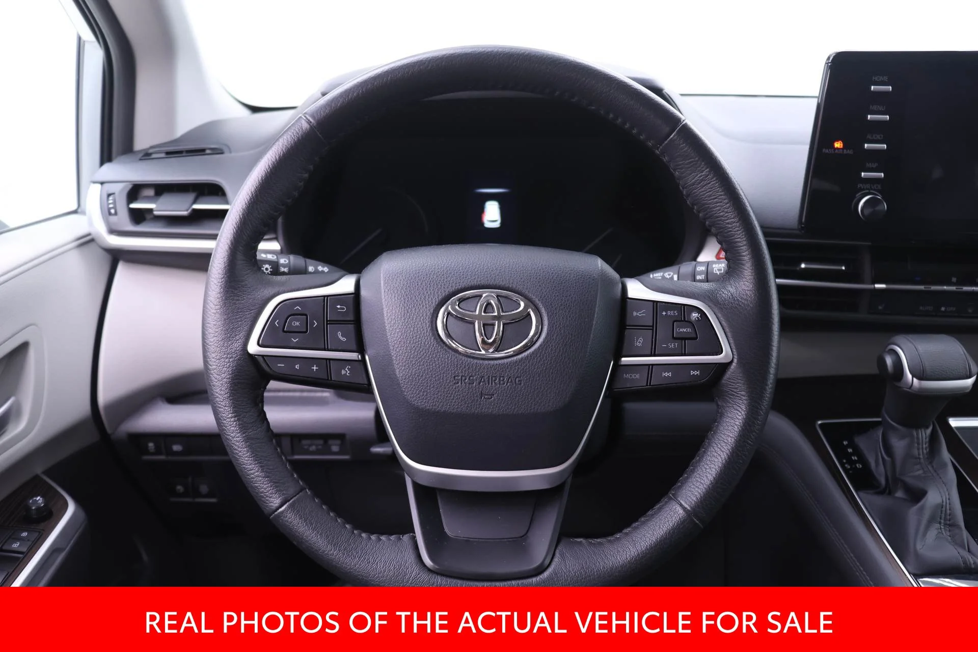 Certified Used 2022 Silver Toyota XLE image 13