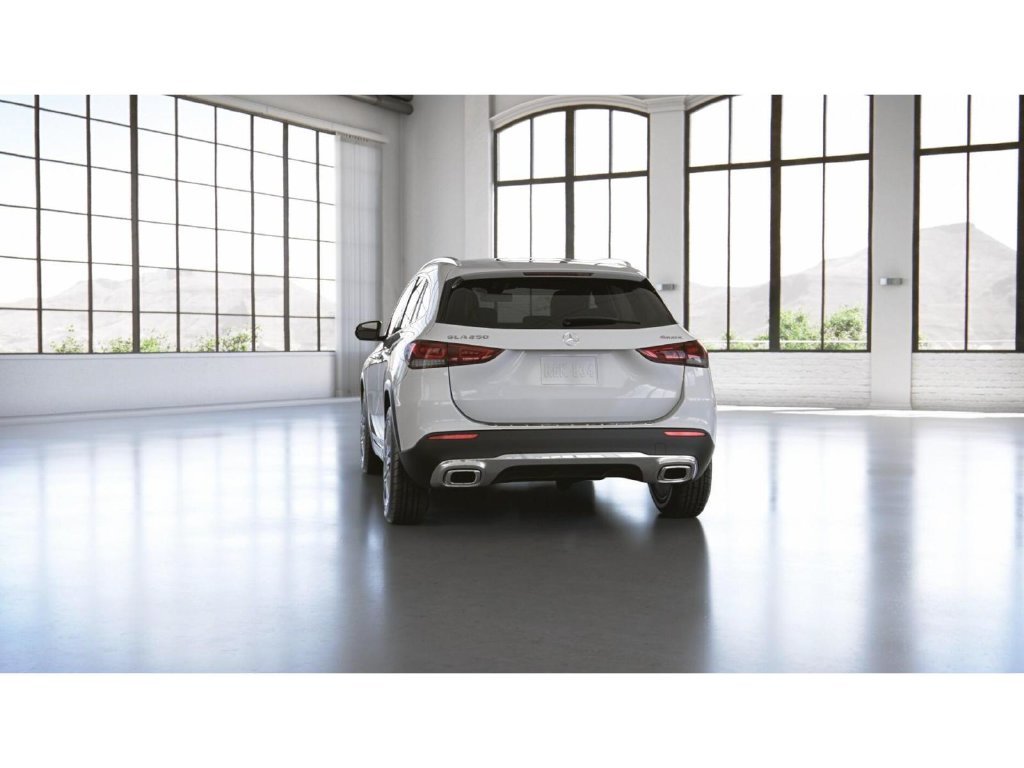 Certified Used 2023 Polar White Mercedes-Benz GLA 250 4MATIC® image 27