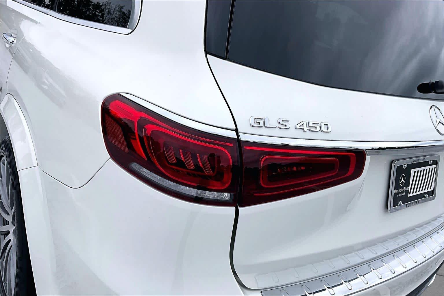 Used 2022 MANUFAKTUR Diamond White Bright Mercedes-Benz GLS 450 image 29