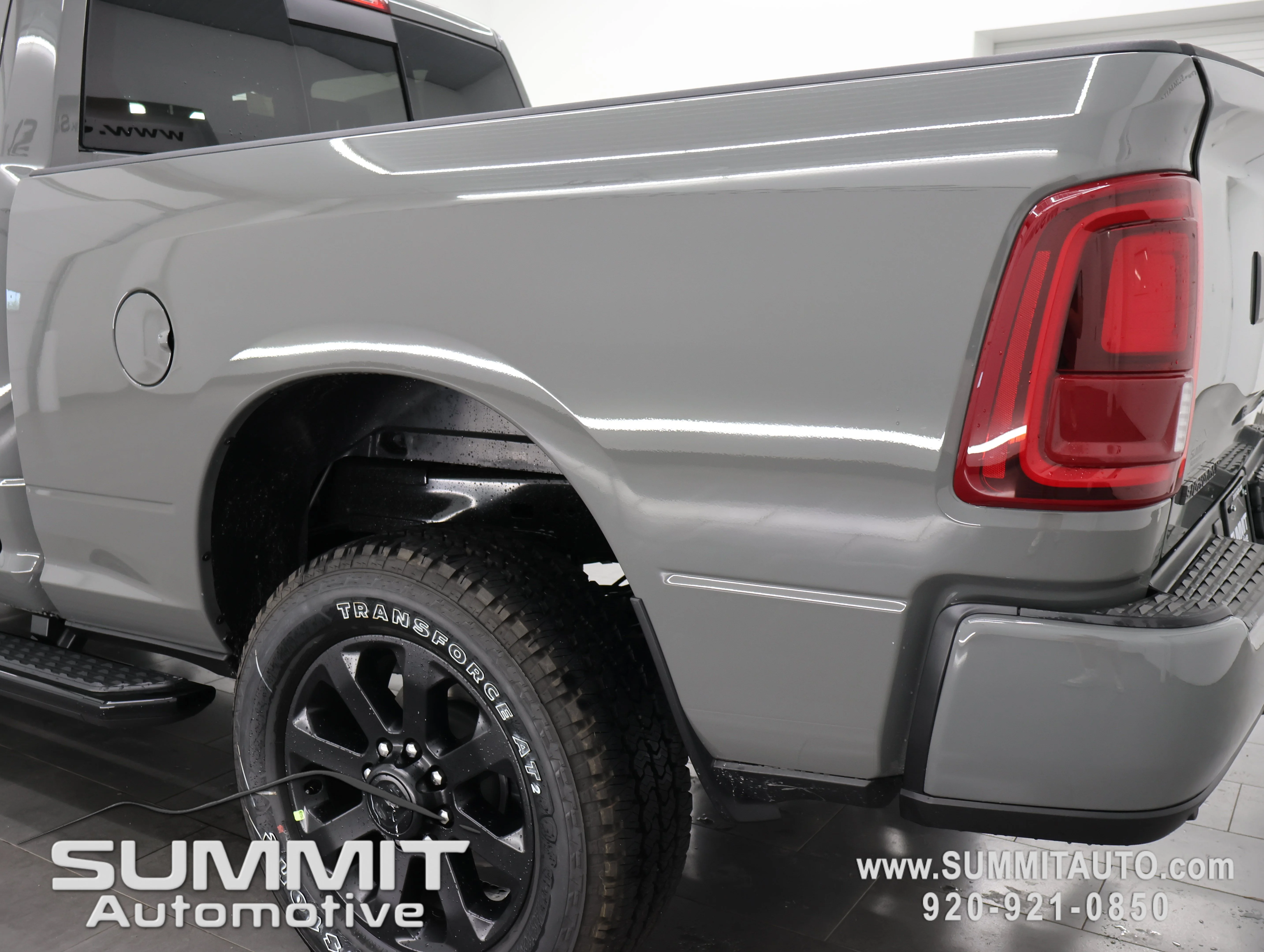 New 2026 Ceramic Gray Clearcoat RAM Big Horn image 32