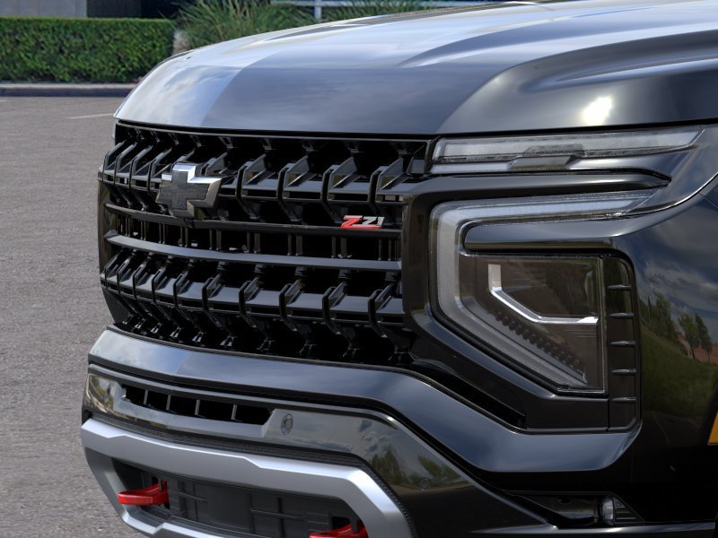 2027 Chevrolet Tahoe Z71 - Photo 13