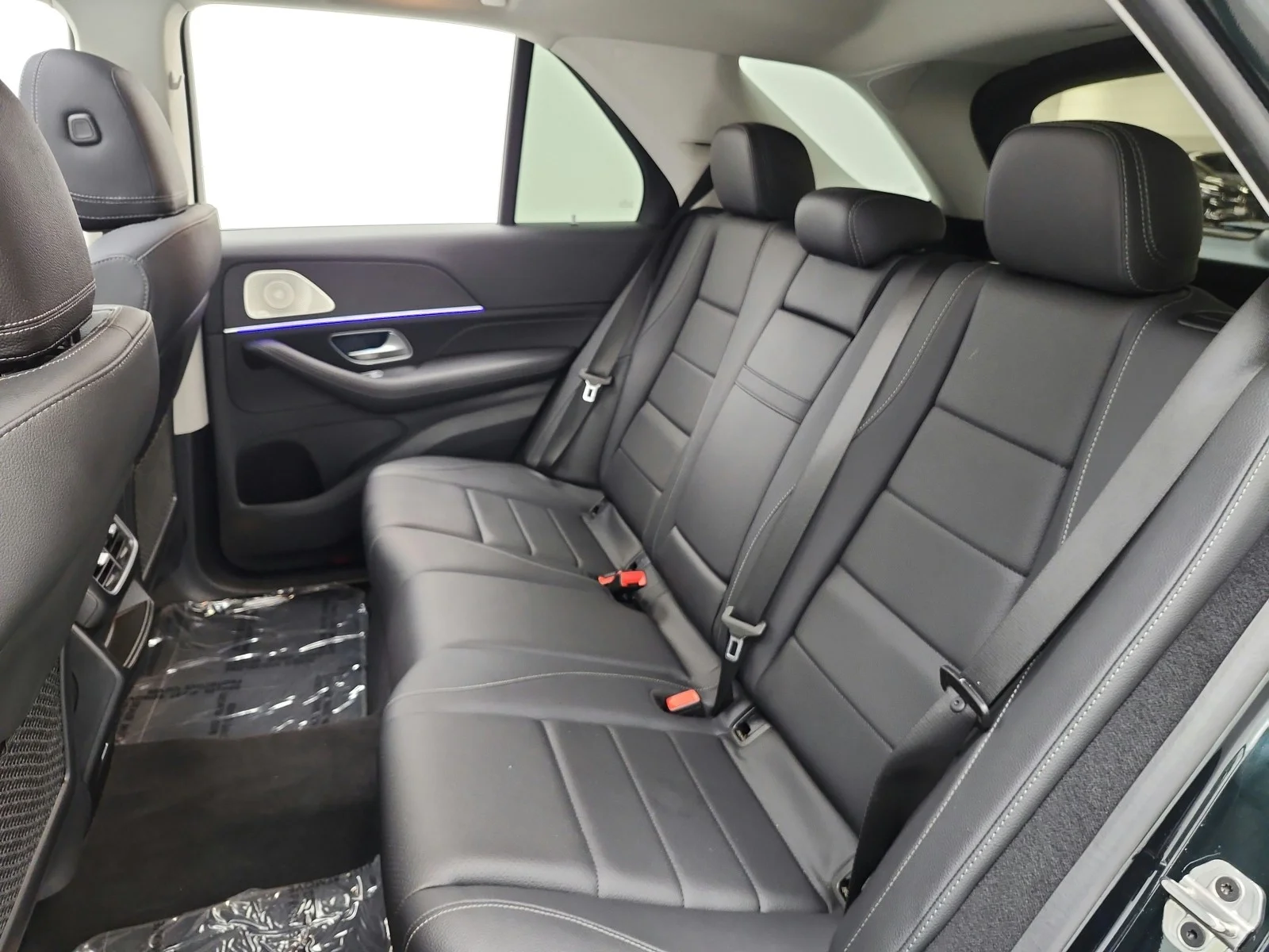 Used 2024 Emerald Green Metallic Mercedes-Benz GLE 350 4MATIC® SUV image 16
