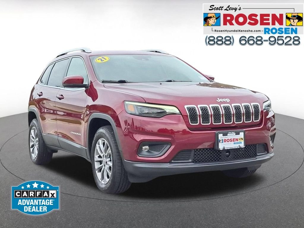Used 2021 Red Jeep Latitude Lux image 1