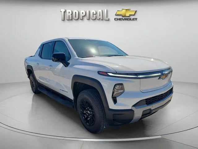 New 2026 Summit White Chevrolet LT - Extended Range image 7