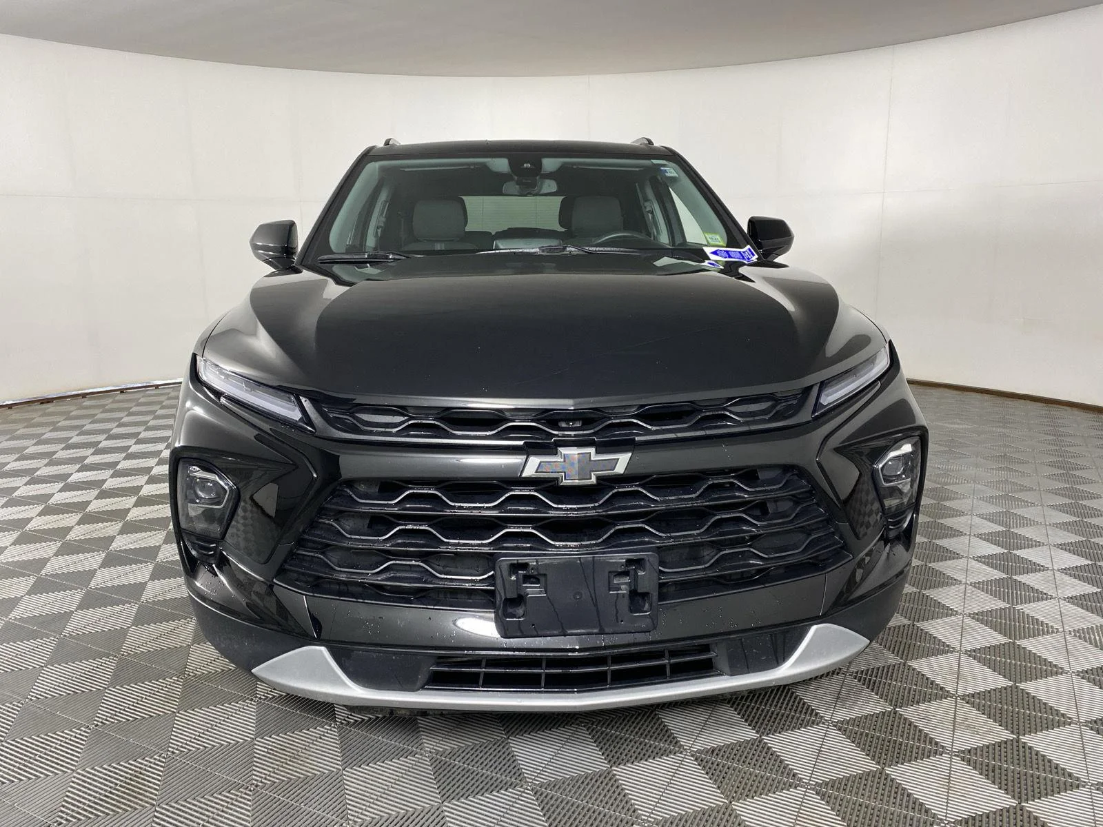 Used 2024 Black Chevrolet 2LT image 2