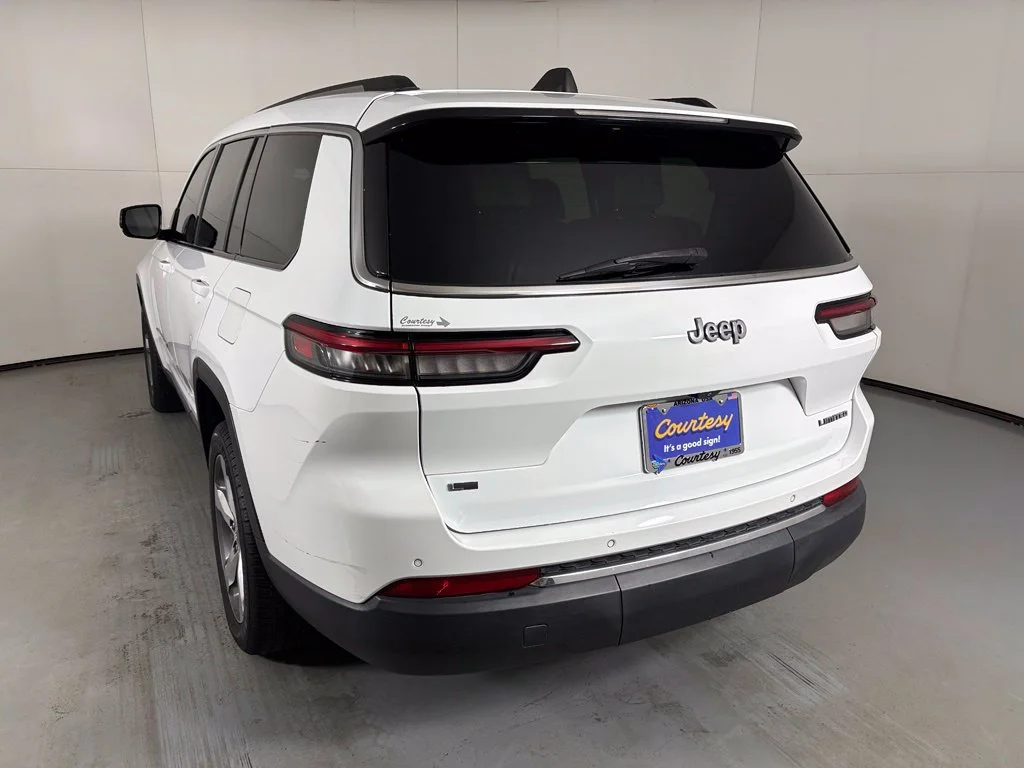 Used 2021 White Jeep Limited image 6