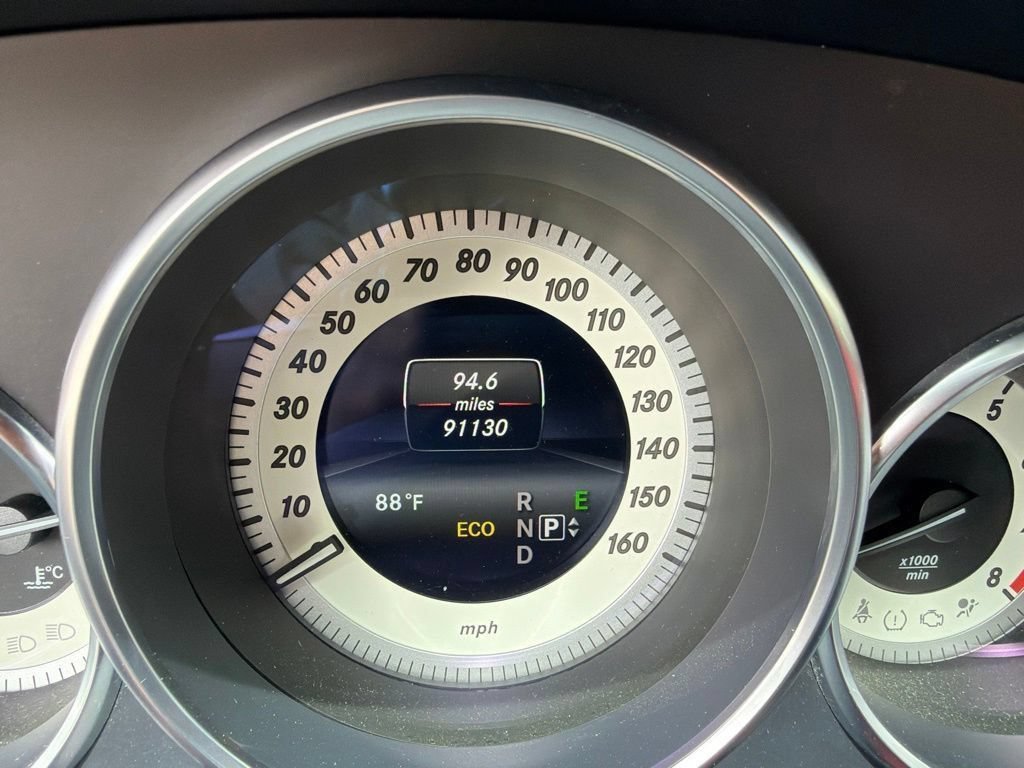 Used 2014 Palladium Silver Metallic Mercedes-Benz CLS 550 image 27