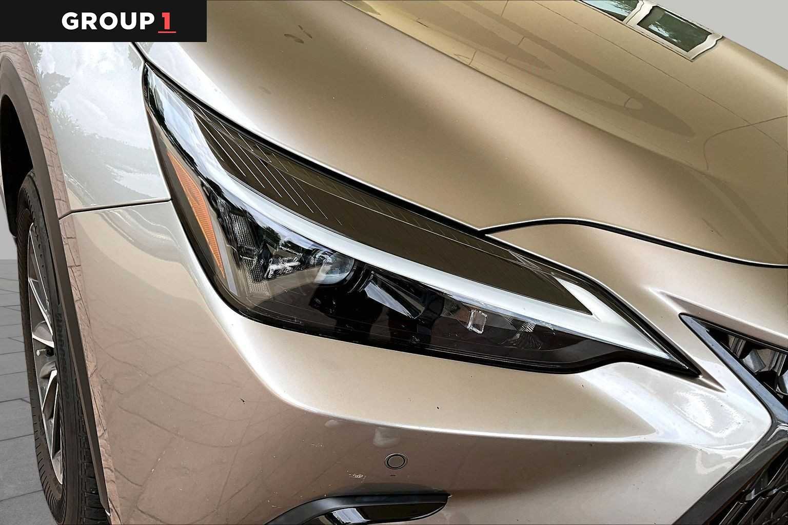 Used 2024 Atomic Silver Lexus Premium image 25