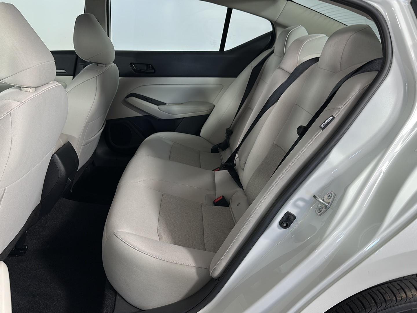 Certified Used 2024 Pearl White Tricoat Nissan 2.5 SV image 30
