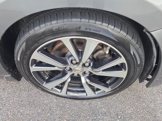 Used 2017 Gray Nissan 3.5 SL image 16