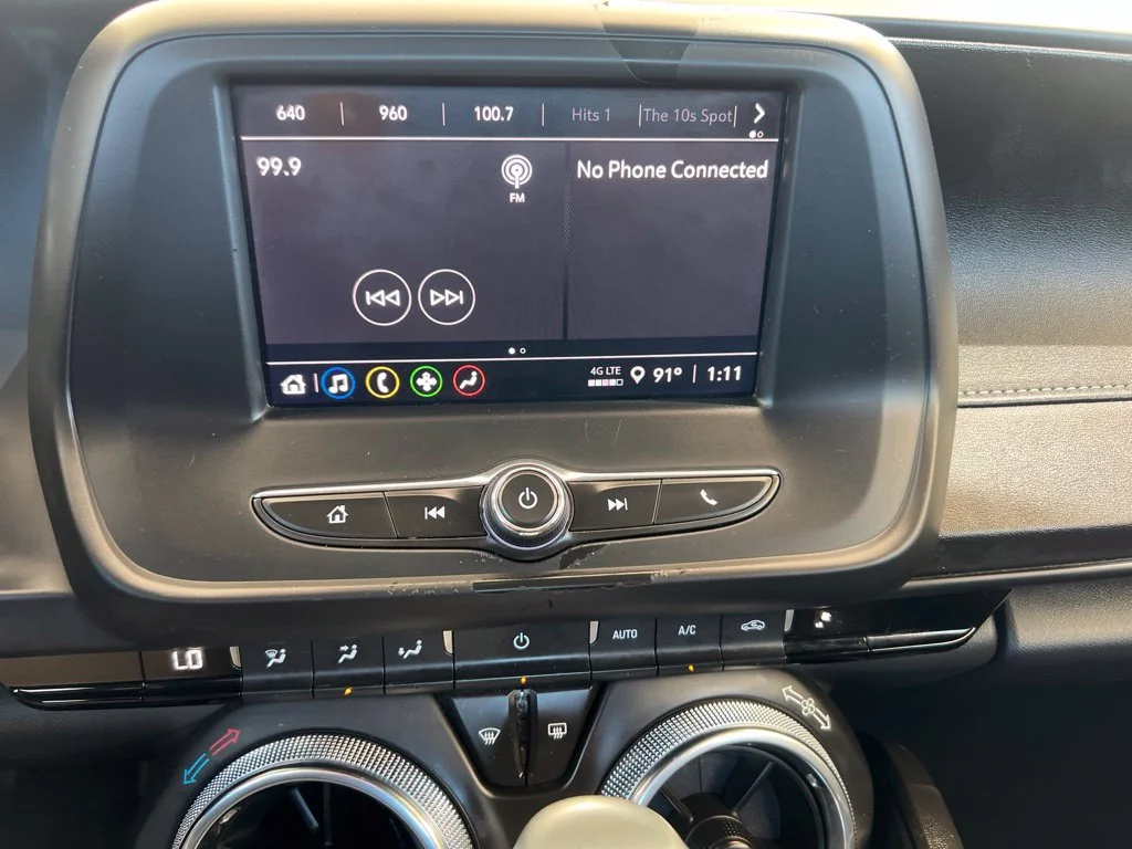 Used 2022 Summit White Chevrolet 1LT image 17