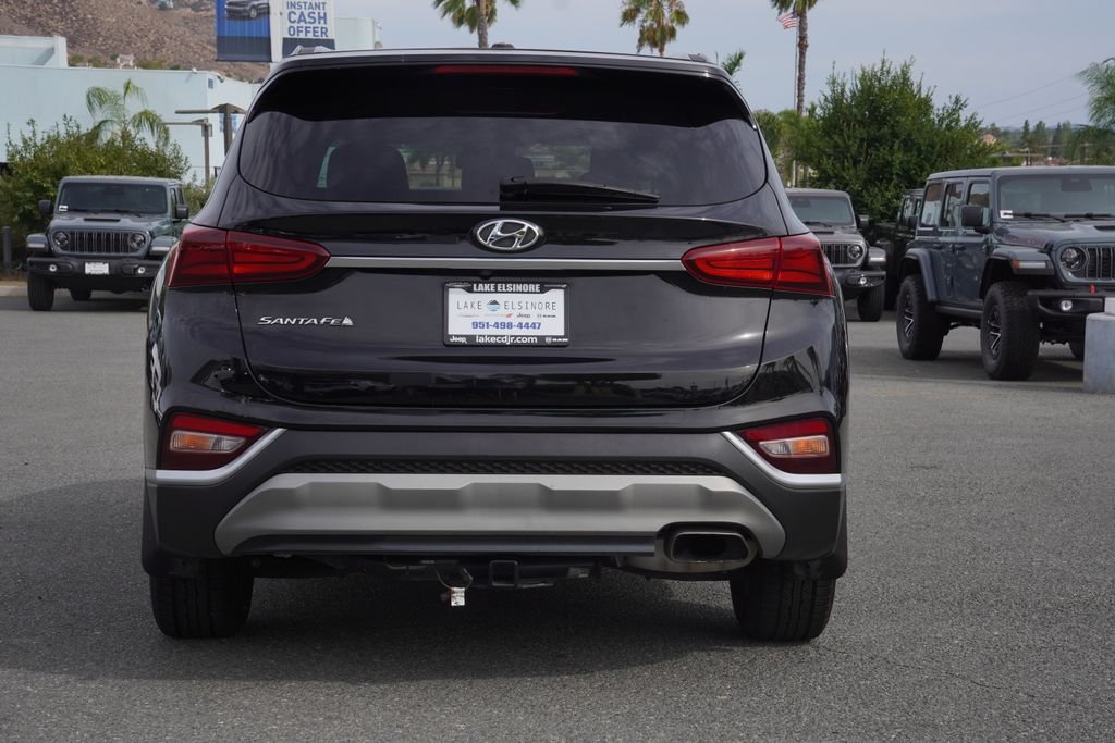 Certified Used 2020 Black Hyundai SE image 4