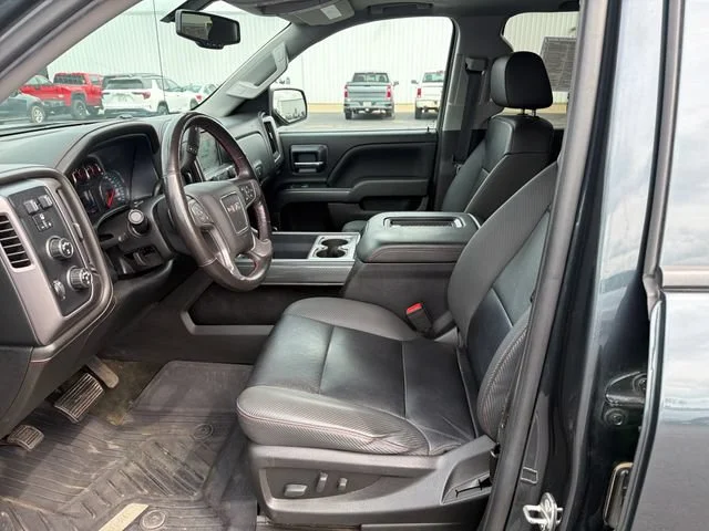 Used 2018 DARK SLATE METALLIC GMC SLT image 11