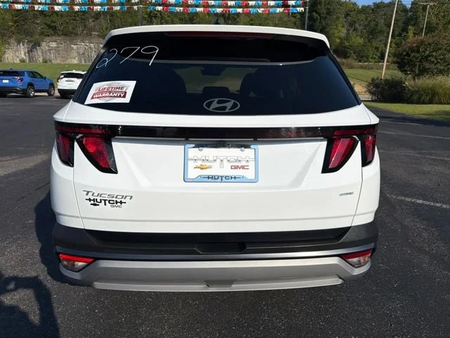 Used 2026 White Hyundai SEL image 6