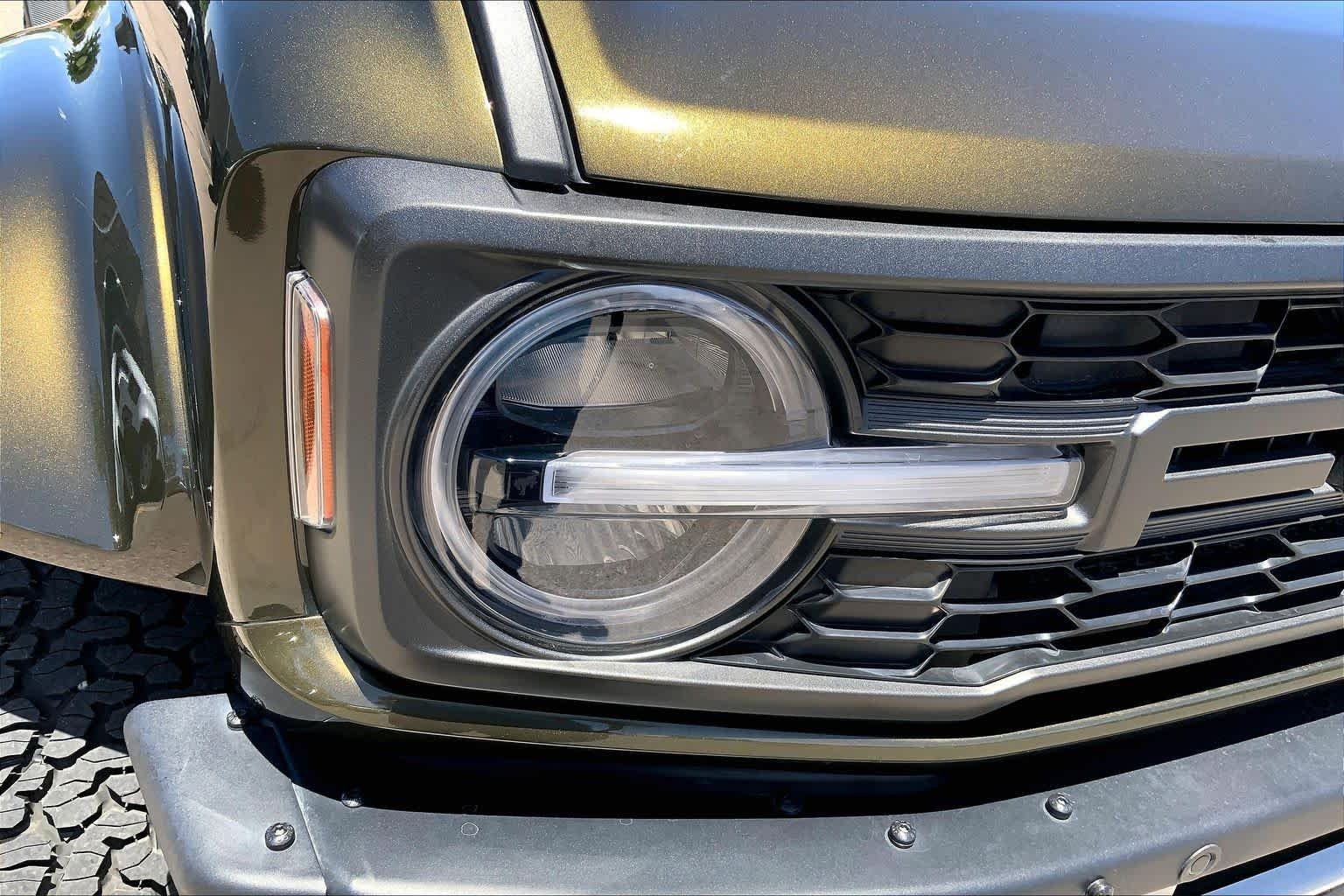 Used 2024 Shelter Green Metallic Ford Raptor image 27