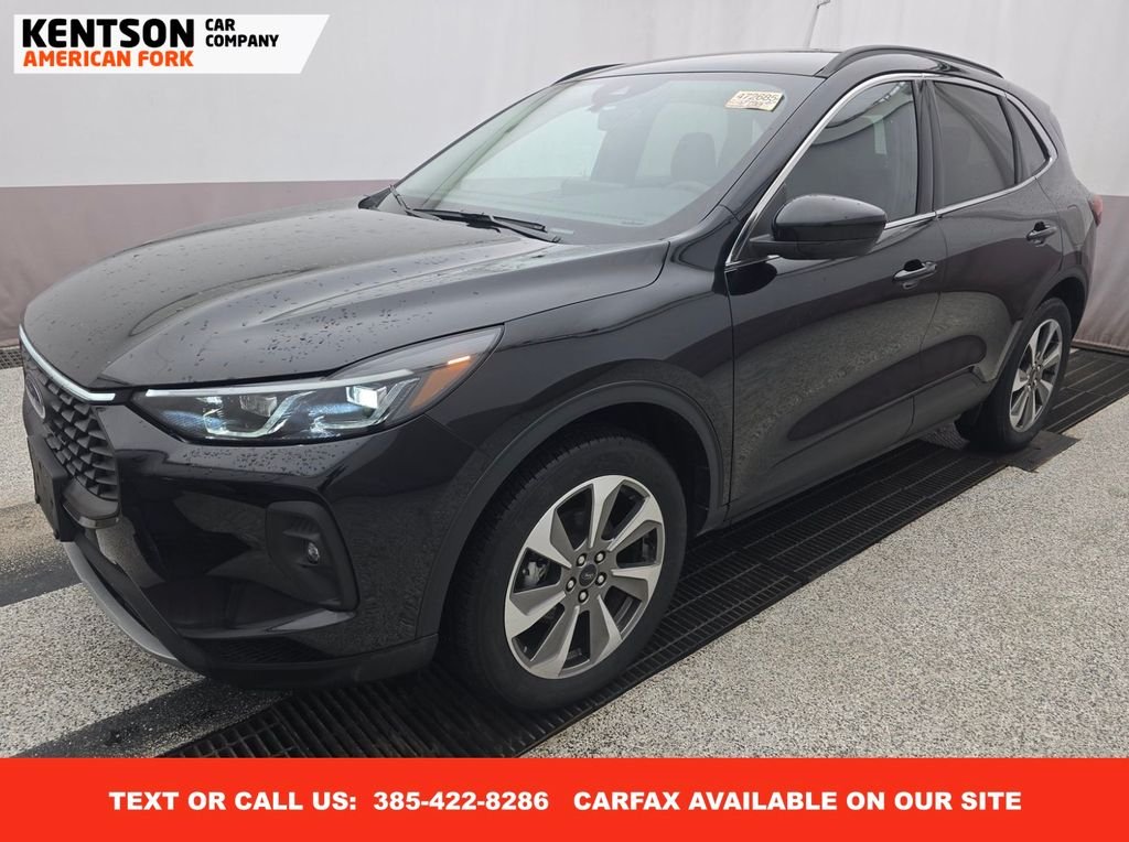 2025 Ford Escape Platinum