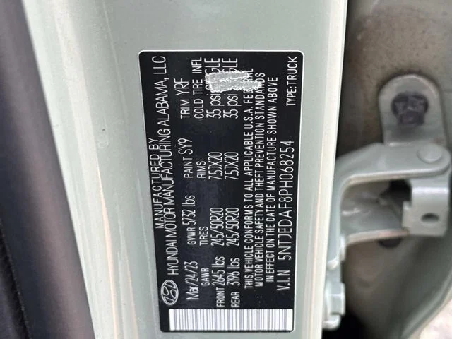 Used 2023 Green Hyundai Limited image 30