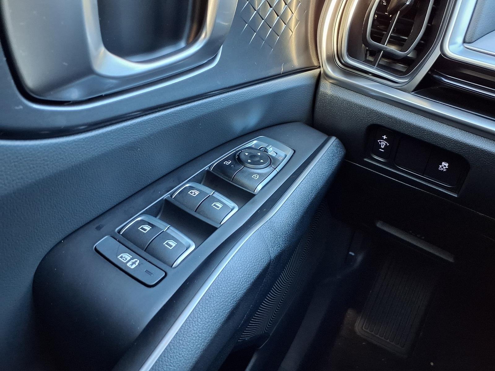 New 2026 Wolf Gray Kia S image 12
