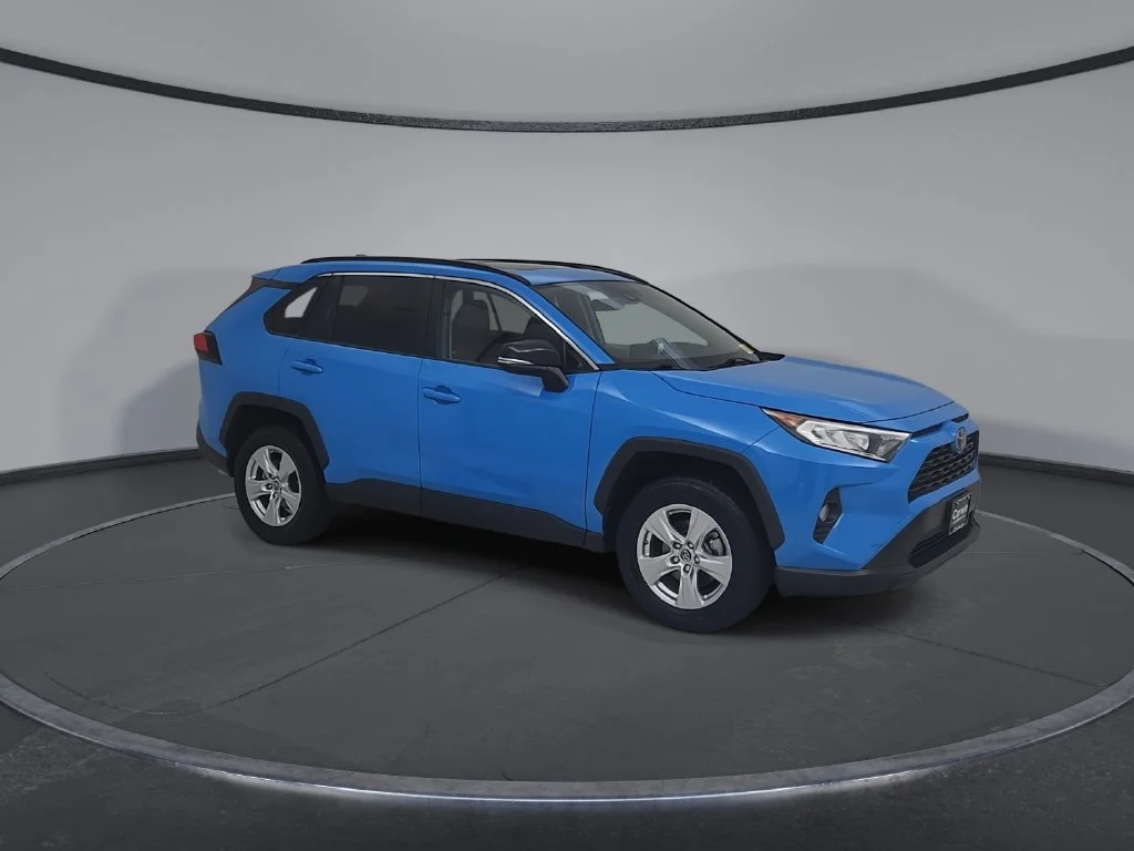 Used 2019 Blue Toyota XLE image 2