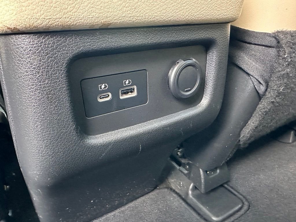 Used 2022 Gray INFINITI LUXE image 20