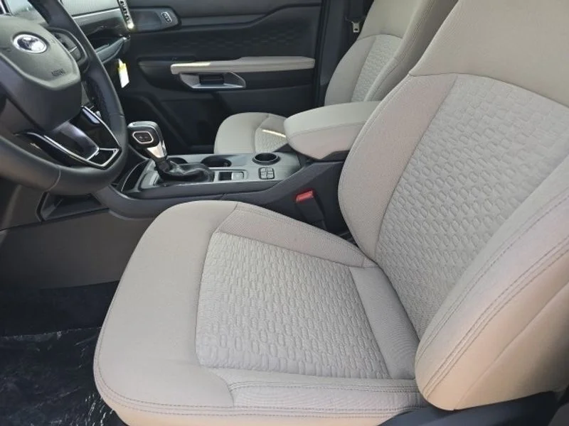 2025 Ford Ranger XLT - Photo 8