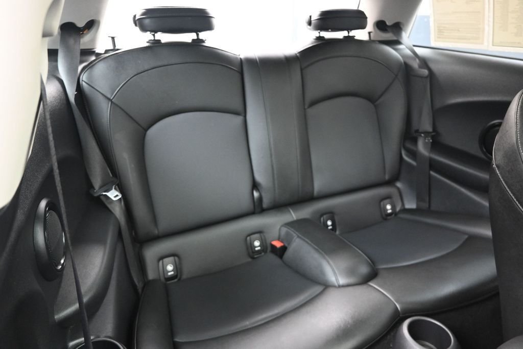 Used 2020 Gray MINI Classic image 31