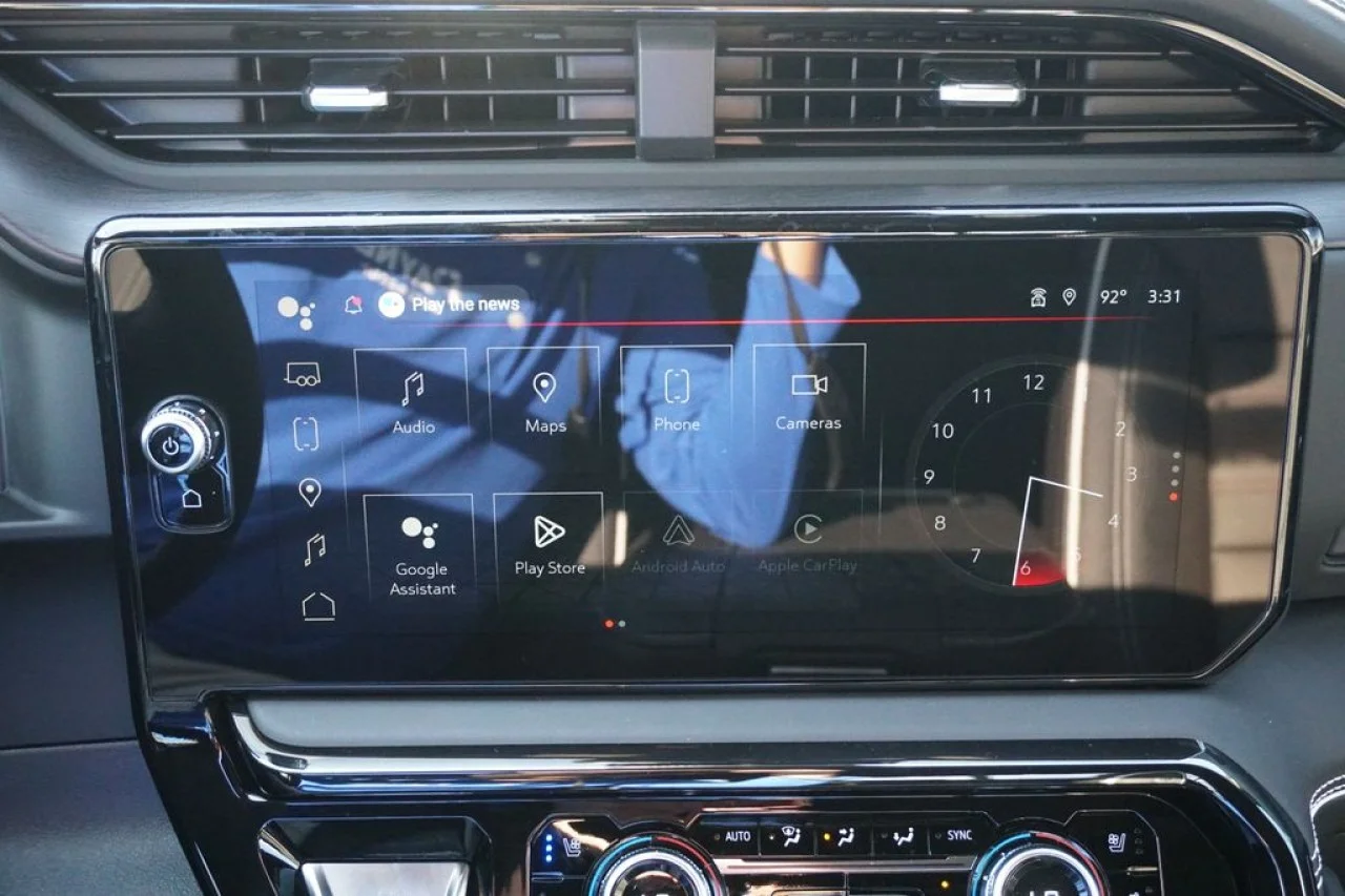 2026 GMC Sierra 1500 AT4X - Photo 42