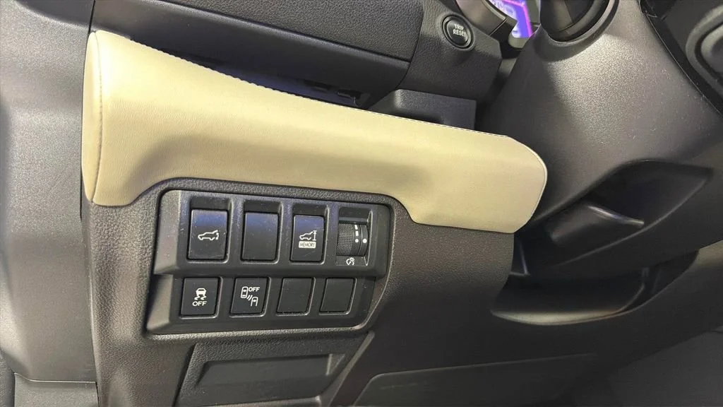 Used 2019 White Subaru Limited image 26