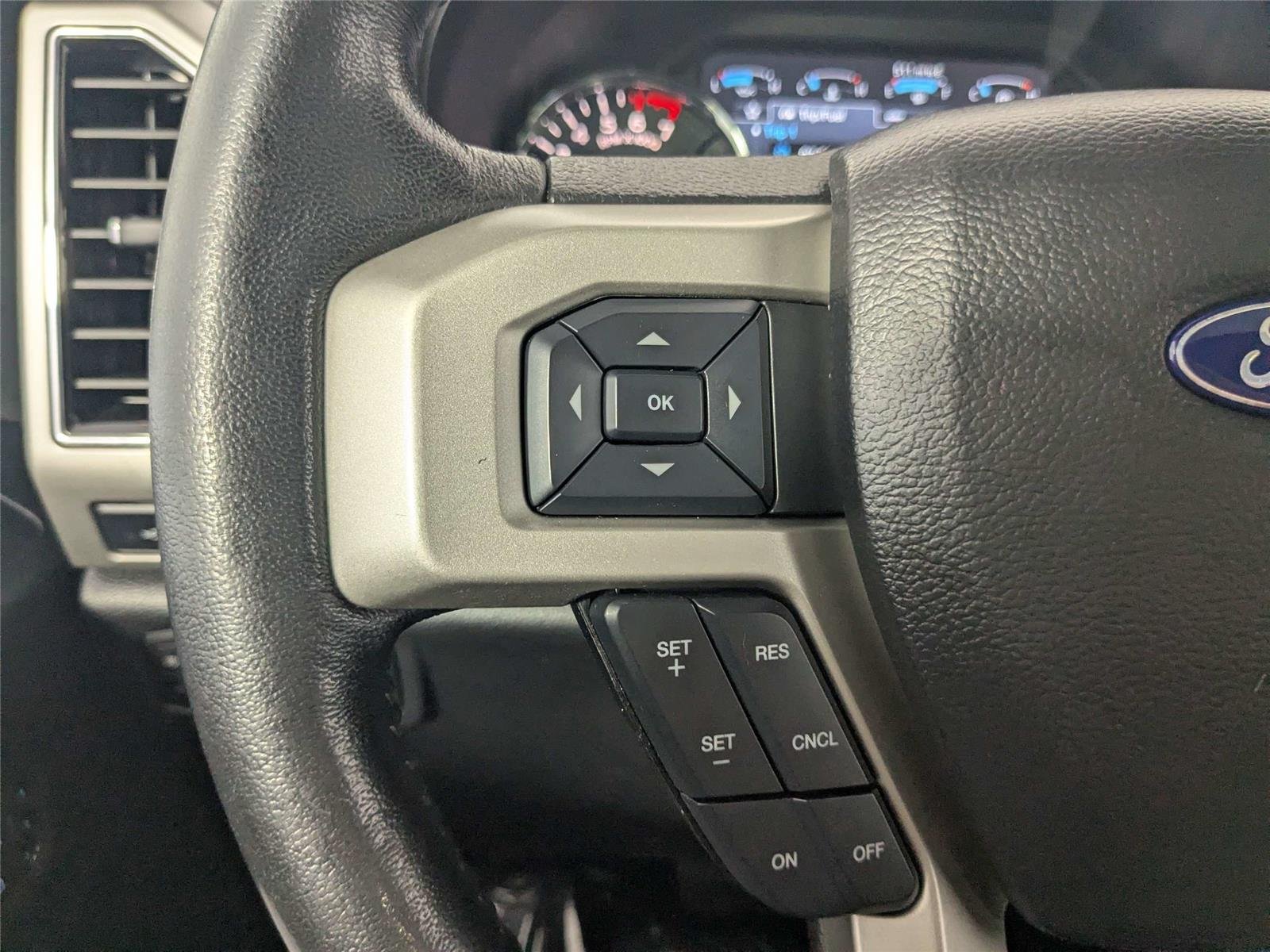 Used 2019 Agate Black FORD  image 17