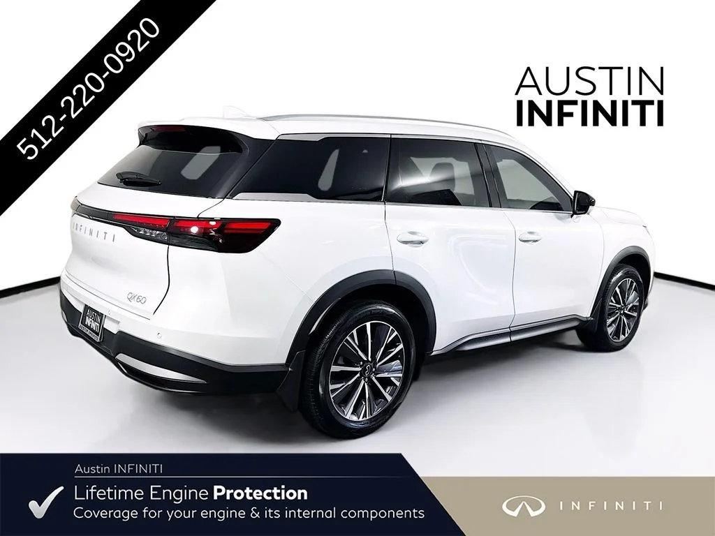 New 2027 RADIANT WHITE INFINITI LUXE image 9