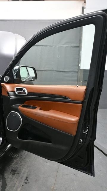 2020 Jeep Grand Cherokee Summit - Photo 26