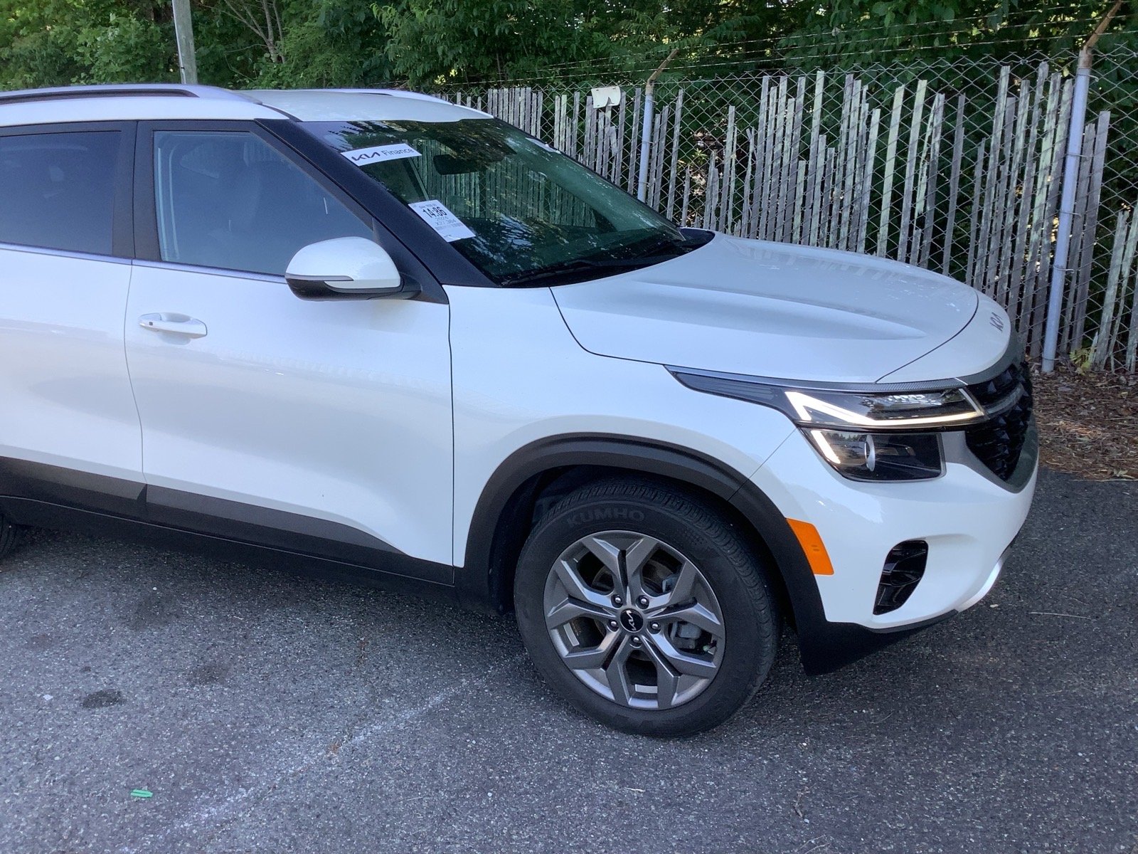 2024 Kia Seltos 2.0 S FWD's photo