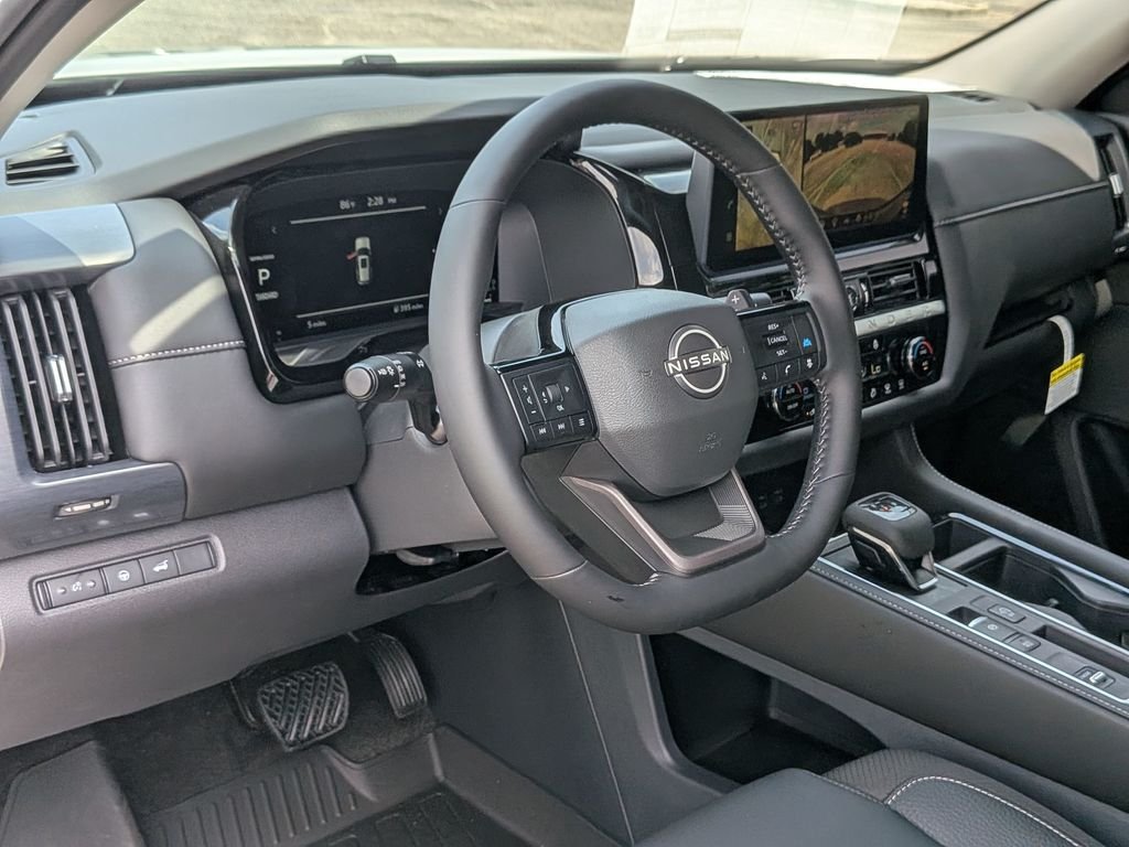 New 2026 Everest White Pearl TriCoat Nissan SL image 34