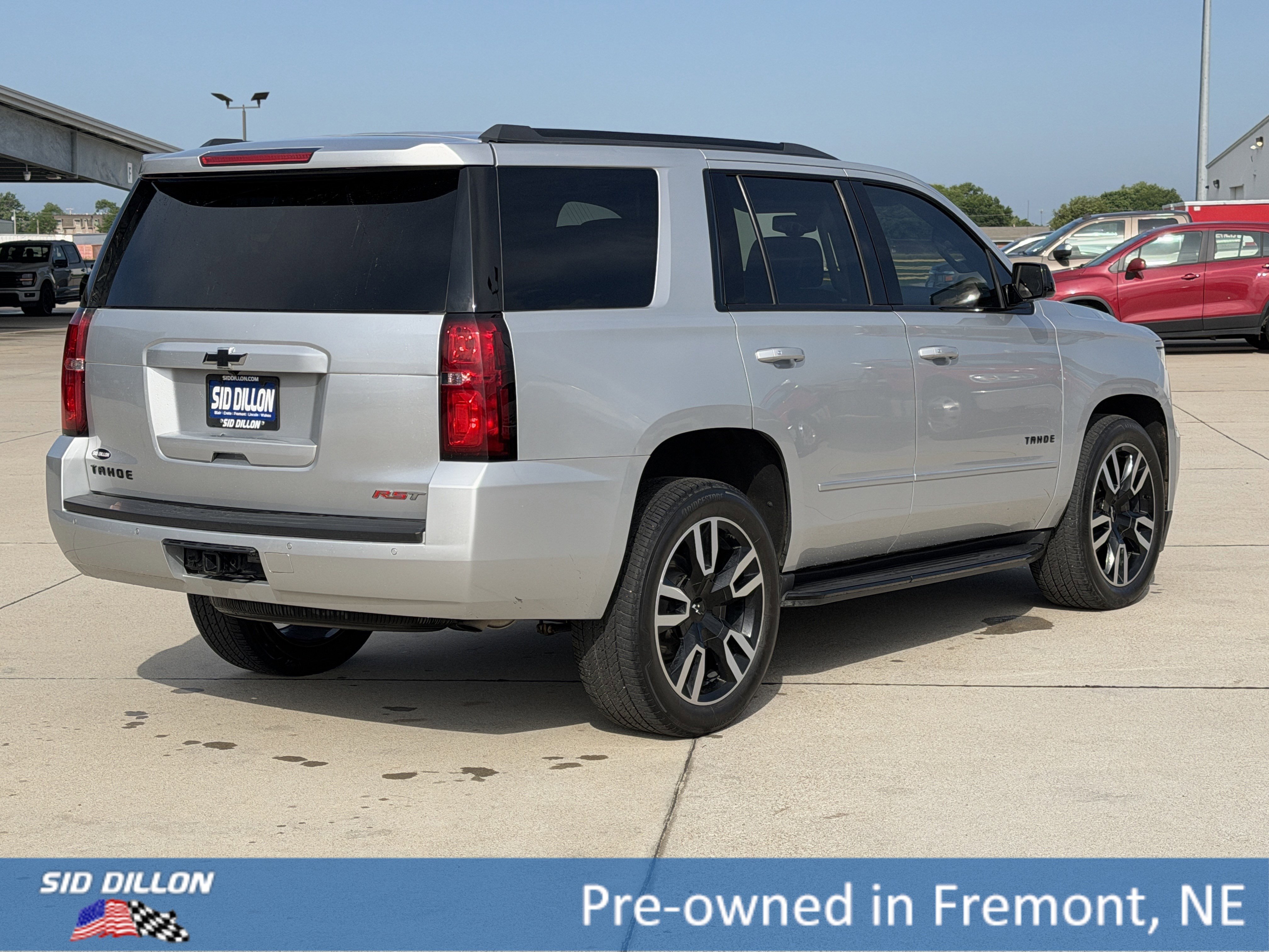 Certified Used 2020 SILVER ICE METALLIC Chevrolet Premier image 4