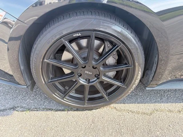 Used 2020 Black Ford GT image 9