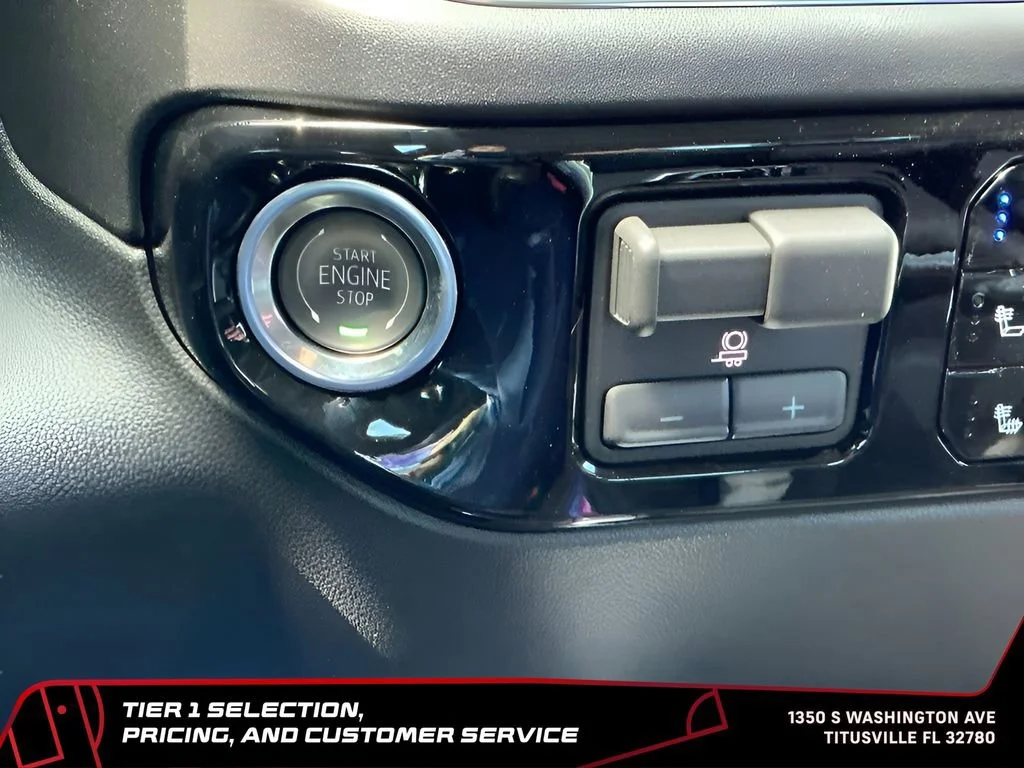 New 2026 Sterling Metallic GMC SLT image 27